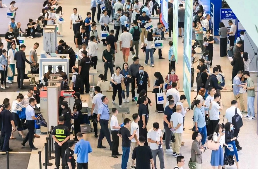 第三届EESA储能展将于2024年9月2-4日在上海举办,中国储能行业引领者(18万平米)!展位预定、会刊申请、门票登记