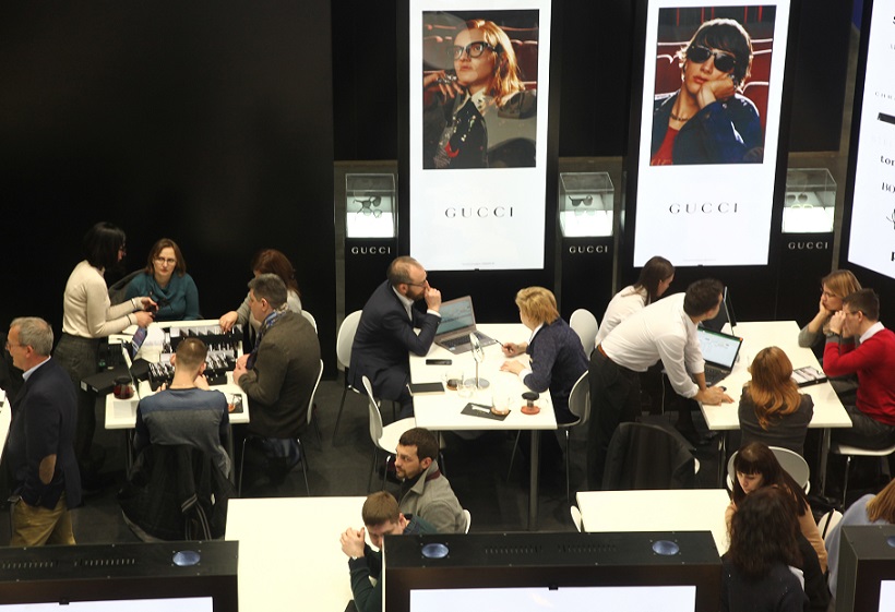 MIOF俄罗斯莫斯科光学眼镜展将于2023年9月5-7日举办,全球十大光学眼镜平台!展位、门票、会刊申请