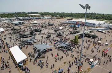 新加坡航空展Singapore Air Show中国飞机异彩纷呈！下一站2026新加坡航展火热招展中！主办展位预定/电话/报价