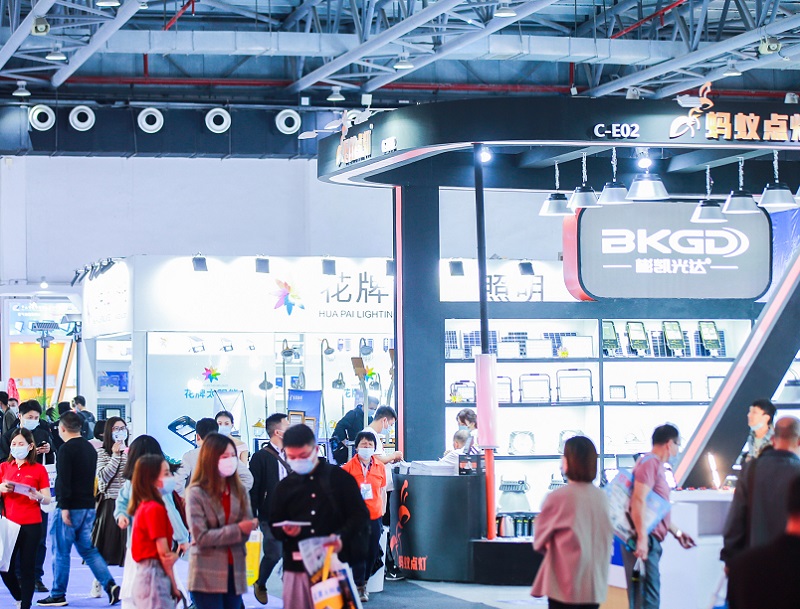 2022即将点燃的春季灯饰照明盛宴，古镇灯博会携“十大”新亮点来袭