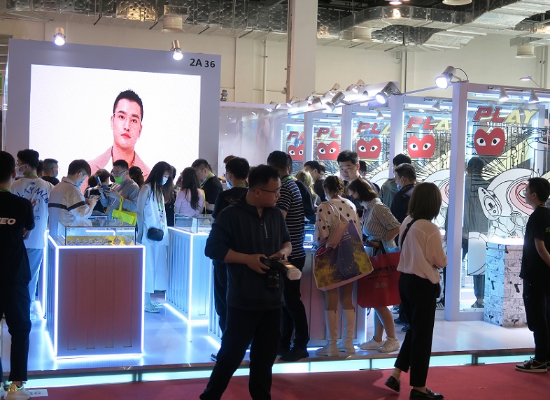 第22届中国眼镜展、上海眼镜业展SIOF将于2024年3月11-13日举办，中国最盛大眼镜展！门票通道已开启