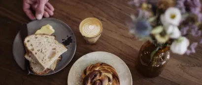 咖啡配面包，可以不出错，但如何能出彩？