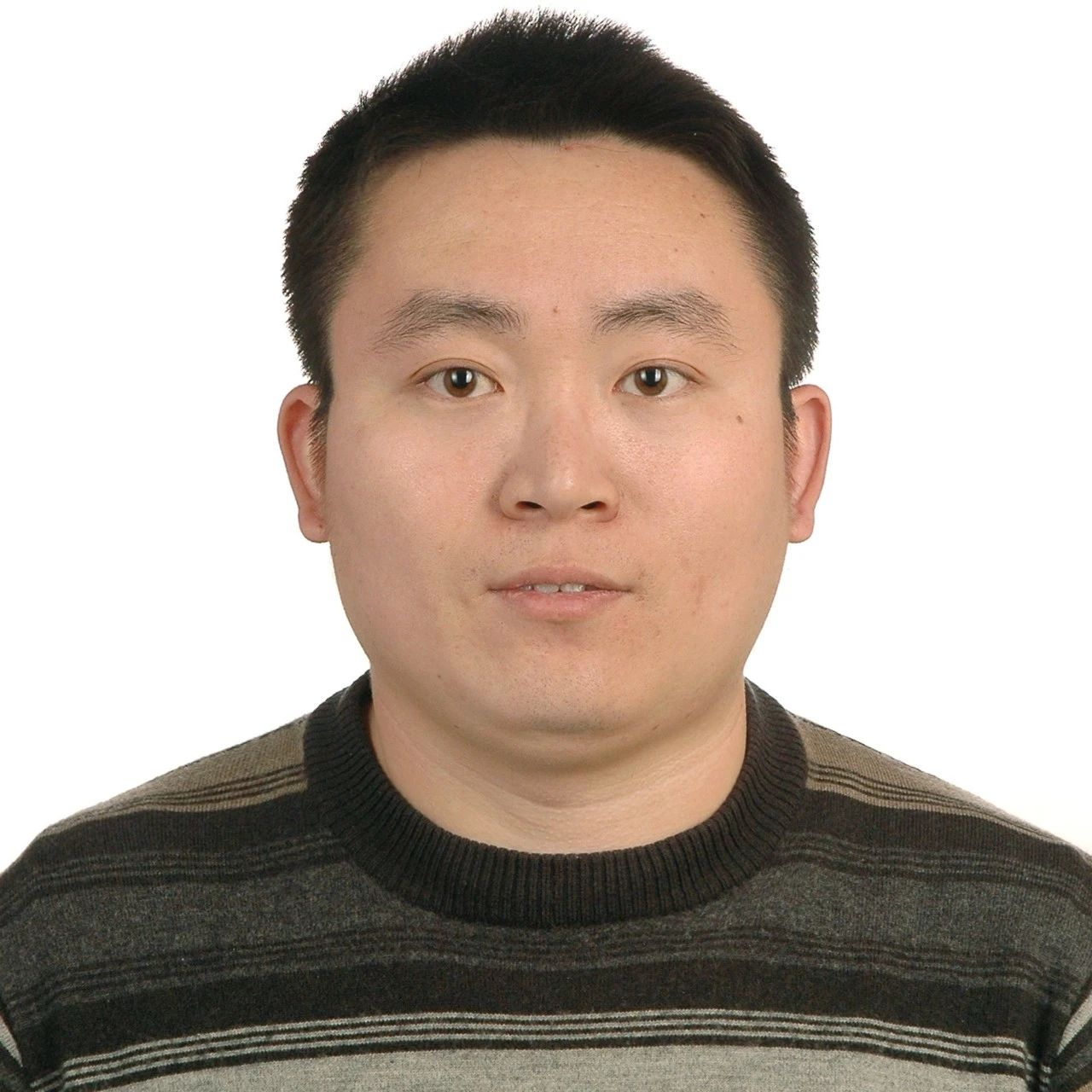 2023年动物源食品科学与人类健康国际研讨会-崔宗岩教授级高级工程师-中国蜂蜜苦参碱与氧化苦参碱的检测、溯源与安全风险评估