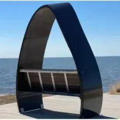 美国初创公司把废弃风电叶片改成公园长椅