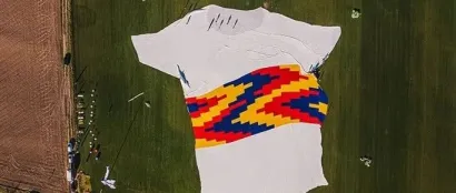 哇！世界最大的T恤，竟是用25万个回收塑料瓶做出来的？！