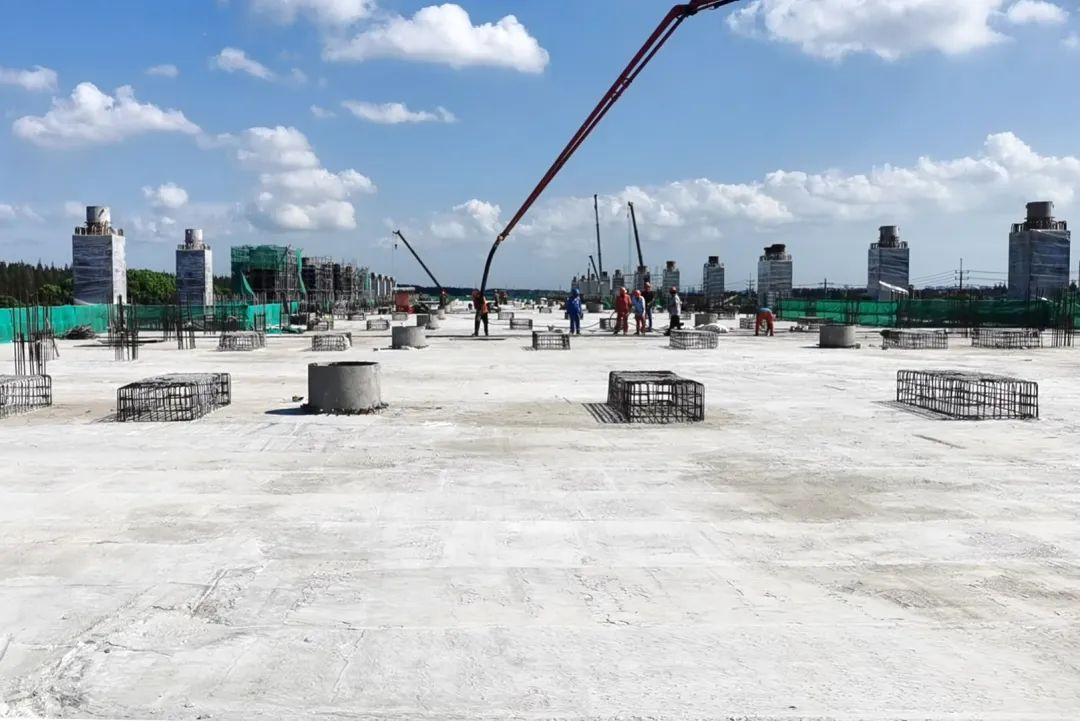 下盐路站承轨层及以下主体结构