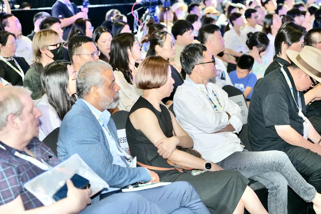 设计师现场.jpg 图片