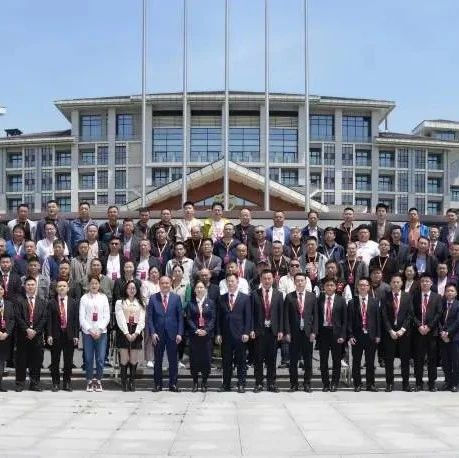 同创造 齐分享 共飞扬 | 2023JFUJI华中区域经销商大会圆满召开！