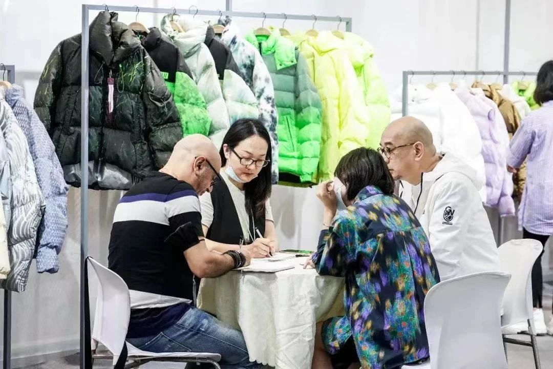 @CHIC参展商们，快来get你的专属邀请函！