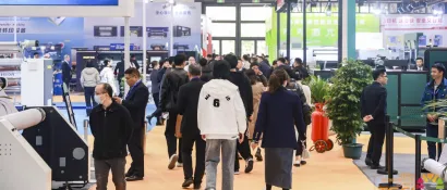 首日观展直击：TSCI国际纺织供应链工业博览会现场人气满满，精彩无限！