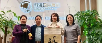 【中国葡萄酒专栏】新疆仪尔集团北京公司负责人邹晓丽女士到访科通国际展览