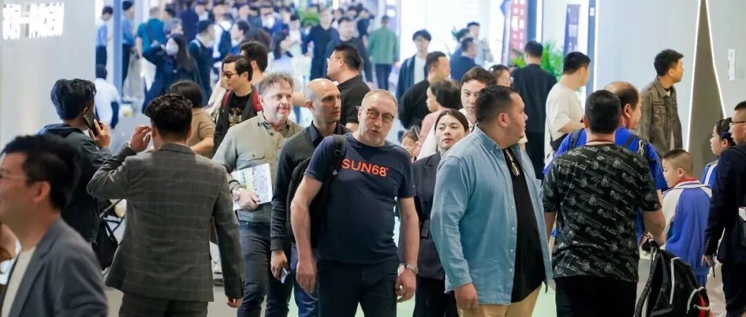 全球目光聚焦深圳，深圳家具展助力品牌精准对接海外买家