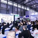 防水展同期论坛点亮展会③:双碳/种植屋面/好防水赋能城市更新发展/建筑修技术与业务路径分享/数智论坛精彩不断